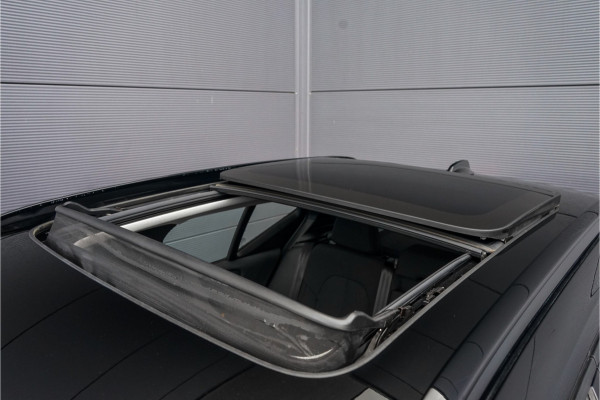 Volvo XC40 1.5 T4 Recharge Pano 360° Camera H/K Trekhaak CarPlay