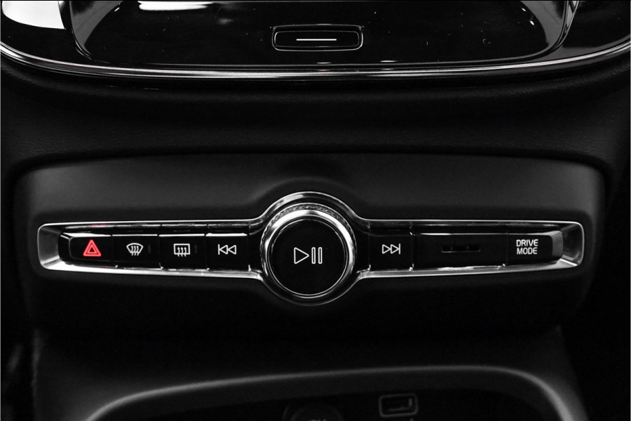 Volvo XC40 1.5 T4 Recharge Pano 360° Camera H/K Trekhaak CarPlay