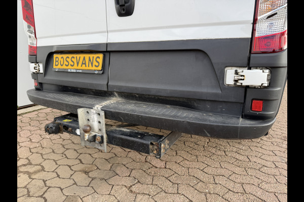 Iveco Daily 35C18 3.0 Automaat L2H2 Dubbellucht LED 3.5t Trekhaak Adaptieve Cruise Standkachel Climate Control Navigatie Camera