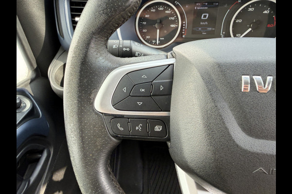 Iveco Daily 35C18 3.0 Automaat L2H2 Dubbellucht LED 3.5t Trekhaak Adaptieve Cruise Standkachel Climate Control Navigatie Camera