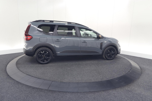 Dacia Jogger TCe 110 Extreme | 7 Zitplaatsen | Camera | Dodehoekdetectie | Stoelverwarming | Apple Carplay