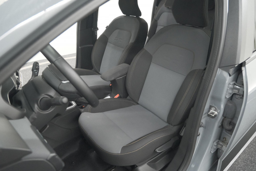Dacia Jogger TCe 110 Extreme | 7 Zitplaatsen | Camera | Dodehoekdetectie | Stoelverwarming | Apple Carplay