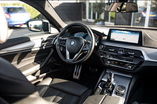 BMW 5 Serie Touring 540i xDrive M-Sport I Bowers & Wilkins I Panoramadak I Stoelkoeling & verwarming I 20" Breedset nieuw