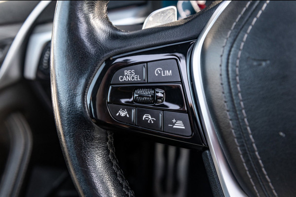 BMW 5 Serie Touring 540i xDrive M-Sport I Bowers & Wilkins I Panoramadak I Stoelkoeling & verwarming I 20" Breedset nieuw