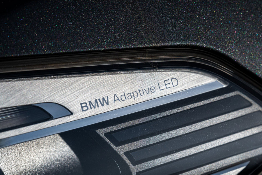 BMW 5 Serie Touring 540i xDrive M-Sport I Bowers & Wilkins I Panoramadak I Stoelkoeling & verwarming I 20" Breedset nieuw
