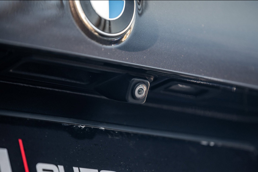 BMW 5 Serie Touring 540i xDrive M-Sport I Bowers & Wilkins I Panoramadak I Stoelkoeling & verwarming I 20" Breedset nieuw