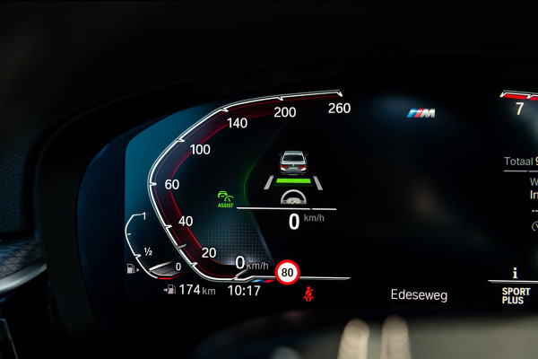 BMW 5 Serie Touring 540i xDrive M-Sport I Bowers & Wilkins I Panoramadak I Stoelkoeling & verwarming I 20" Breedset nieuw