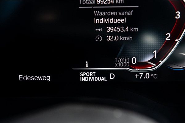 BMW 5 Serie Touring 540i xDrive M-Sport I Bowers & Wilkins I Panoramadak I Stoelkoeling & verwarming I 20" Breedset nieuw