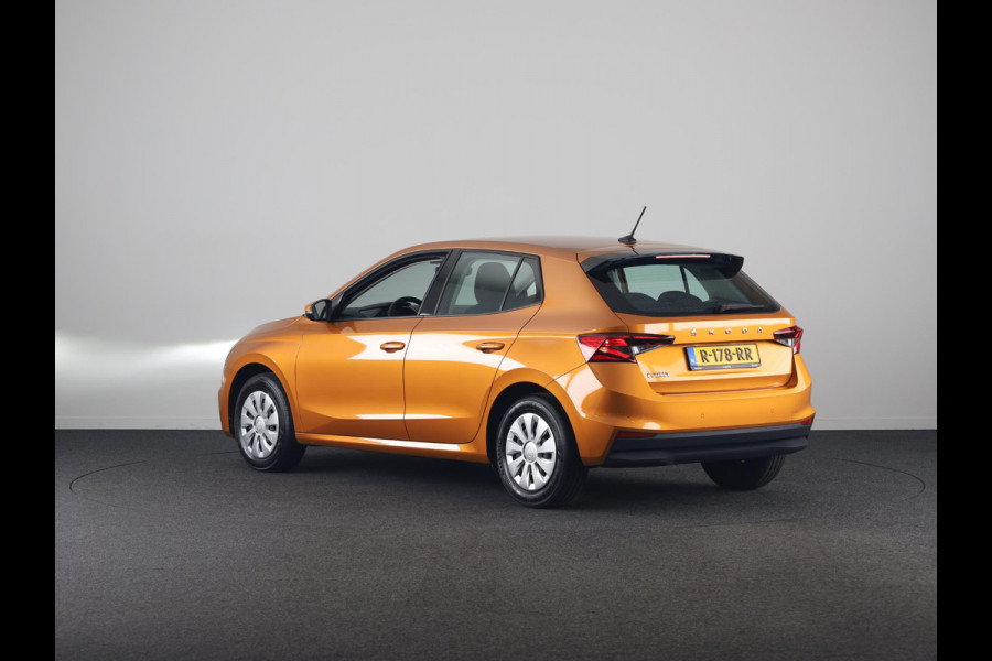 Škoda Fabia 1.0 TSI Ambition 95 pk | Navigatie via App | Parkeersensoren achter | Cruise control | LED koplampen | Apple Carplay/Android Auto |