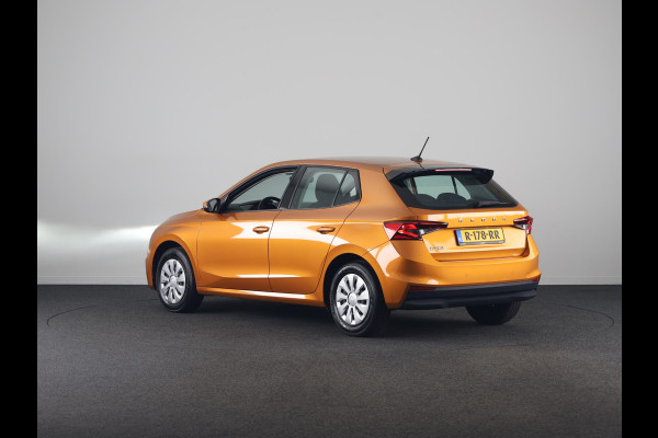 Škoda Fabia 1.0 TSI Ambition 95 pk | Navigatie via App | Parkeersensoren achter | Cruise control | LED koplampen | Apple Carplay/Android Auto |