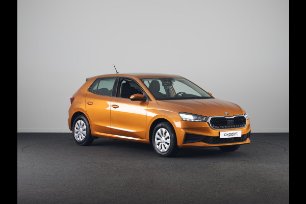 Škoda Fabia 1.0 TSI Ambition 95 pk | Navigatie via App | Parkeersensoren achter | Cruise control | LED koplampen | Apple Carplay/Android Auto |