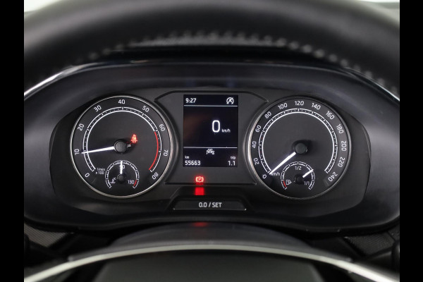 Škoda Fabia 1.0 TSI Ambition 95 pk | Navigatie via App | Parkeersensoren achter | Cruise control | LED koplampen | Apple Carplay/Android Auto |