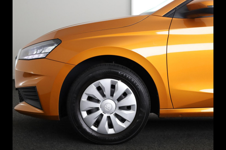 Škoda Fabia 1.0 TSI Ambition 95 pk | Navigatie via App | Parkeersensoren achter | Cruise control | LED koplampen | Apple Carplay/Android Auto |