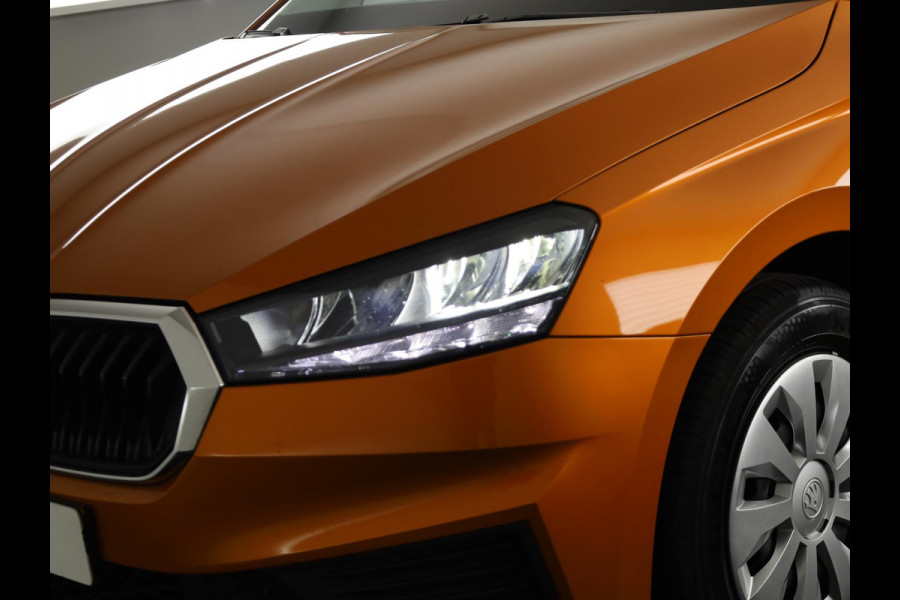 Škoda Fabia 1.0 TSI Ambition 95 pk | Navigatie via App | Parkeersensoren achter | Cruise control | LED koplampen | Apple Carplay/Android Auto |