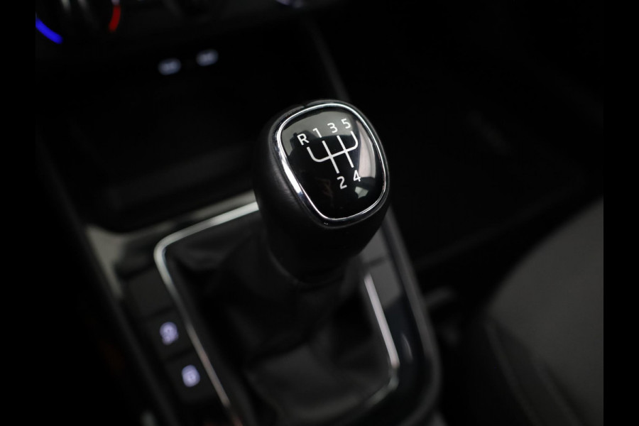 Škoda Fabia 1.0 TSI Ambition 95 pk | Navigatie via App | Parkeersensoren achter | Cruise control | LED koplampen | Apple Carplay/Android Auto |