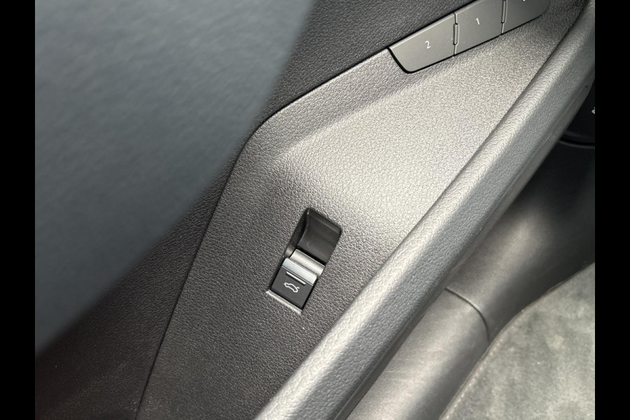 Audi e-tron 55 quattro Advanced edition 95 kWh | SOH 93,6% | Luchtvering | Memory Seat | Navigatie |