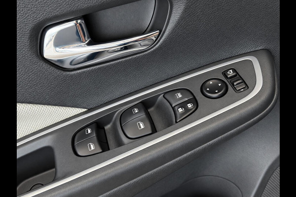 Nissan Micra 1.0 IG-T N-Connecta 101pk Camera Navigatie Apple Carplay Android Auto LED Koplampen Cruise Control Parkeersensoren Climate Control
