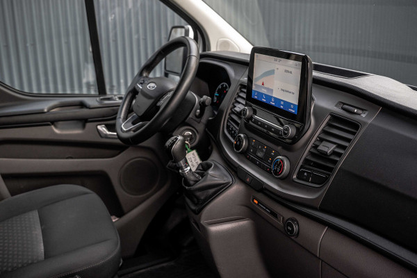 Ford Transit Custom L1H1 | 3-Zits | 130 PK | Camera | Cruise | PDC | Airco | Trekhaak