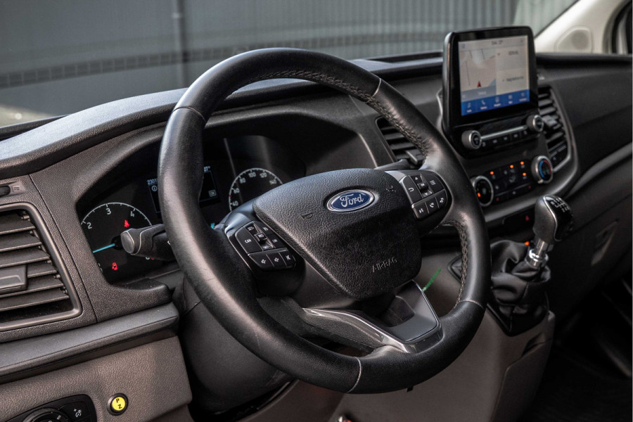 Ford Transit Custom L1H1 | 3-Zits | 130 PK | Camera | Cruise | PDC | Airco | Trekhaak