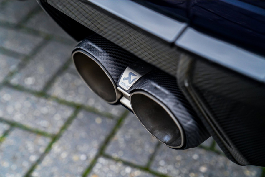BMW 4 Serie Cabrio M4 xDrive Competition | Akrapovic | Carbon Package | Harman/Kardon | Nekverwarming | Laser | Adaptieve Cruise