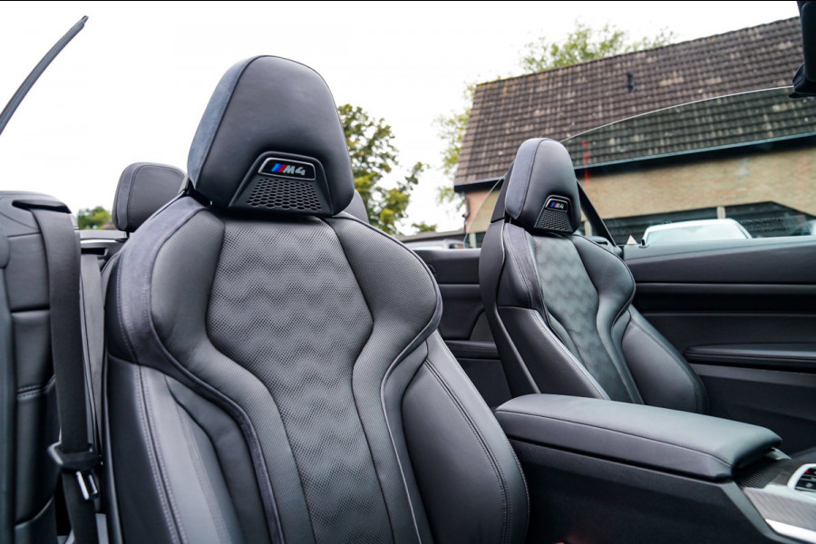 BMW 4 Serie Cabrio M4 xDrive Competition | Akrapovic | Carbon Package | Harman/Kardon | Nekverwarming | Laser | Adaptieve Cruise