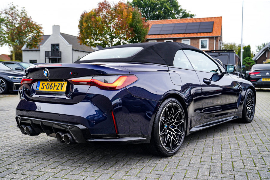 BMW 4 Serie Cabrio M4 xDrive Competition | Akrapovic | Carbon Package | Harman/Kardon | Nekverwarming | Laser | Adaptieve Cruise