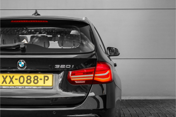 BMW 3 Serie Touring 320i Edition M Sport Shadow Pano Camera PDC HiFi 18"