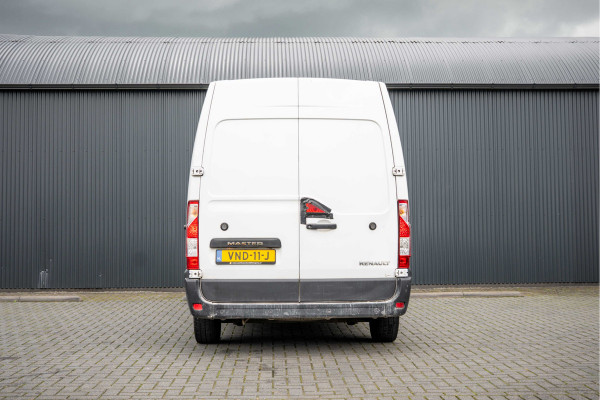 Renault Master 2.3 dCi 130 PK | L3H2 | 3-Zits | Camera | Cruise | Airco