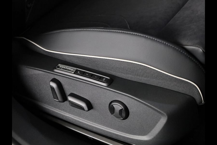 Volkswagen ID.4 Pro Limited Edition Plus 77 kWh accu 210 kW / 286 / Panoramadak / Trekhaak / Massage / IQ-light