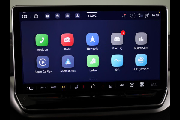 Volkswagen ID.4 Pro Limited Edition Plus 77 kWh accu 210 kW / 286 / Panoramadak / Trekhaak / Massage / IQ-light