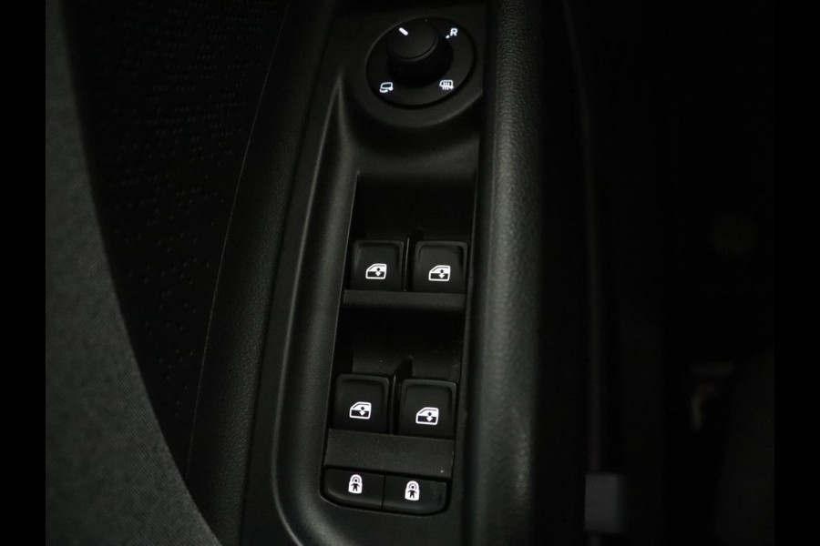Škoda ENYAQ iV 60 | SOH 92,1 % | Trekhaak | Pano.Dak | LED | Stoelverwarming | Navigatie | Apple Carplay |