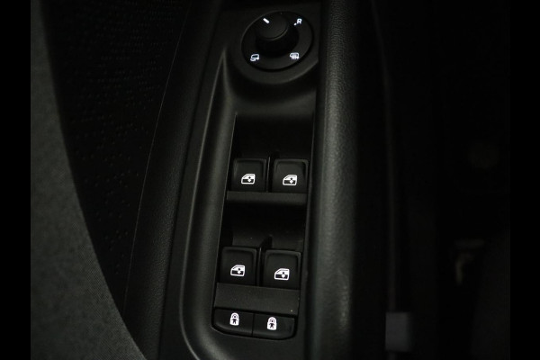 Škoda ENYAQ iV 60 | SOH 92,1 % | Trekhaak | Pano.Dak | LED | Stoelverwarming | Navigatie | Apple Carplay |