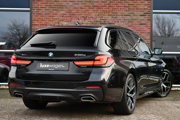 BMW 5 Serie Touring 530e xDrive M-Sport Pro Pano Trekh ACC HUD H/K Massage+Koel 4WS DDC