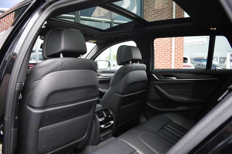 BMW 5 Serie Touring 530e xDrive M-Sport Pro Pano Trekh ACC HUD H/K Massage+Koel 4WS DDC