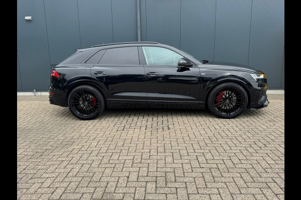 Audi Q8 55 TFSI QUATTRO * S-line * Panoramadak * Stoel koeling/verwarming * Stoel/spiegel memory *