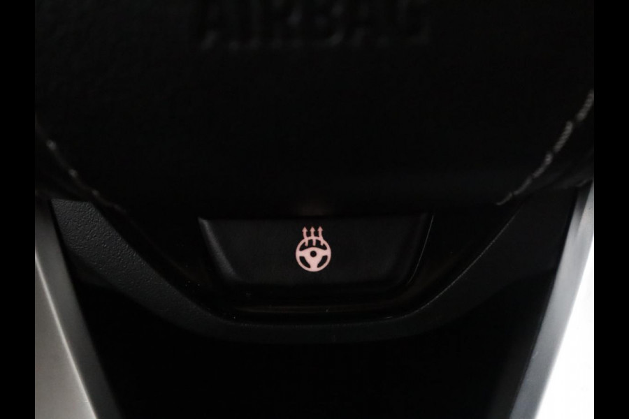 BMW 5 Serie Touring 530i xDrive High Executive | Pano.Dak | Trekhaak | Head-Up | Camera | Stoelverwarming | Stuurwielverwarming |