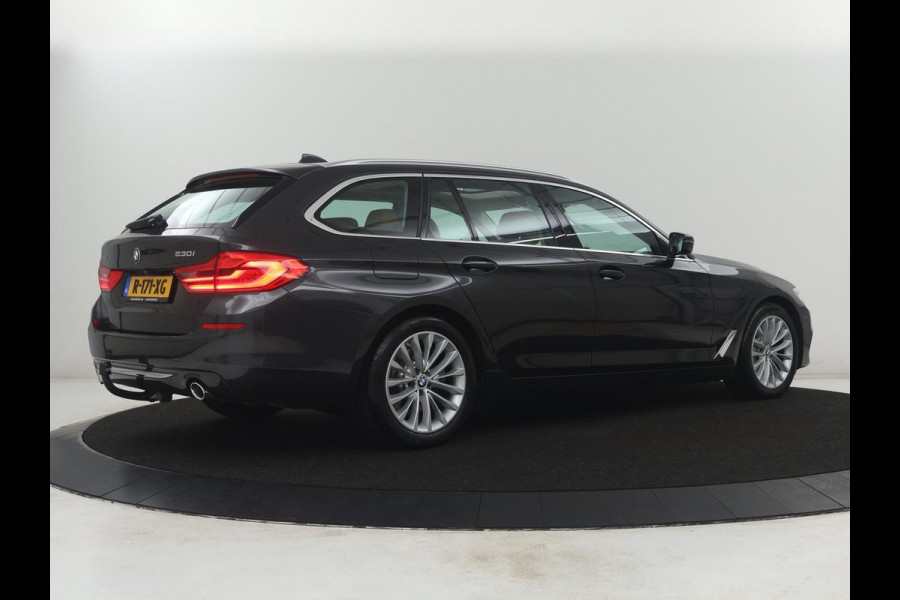 BMW 5 Serie Touring 530i xDrive High Executive | Pano.Dak | Trekhaak | Head-Up | Camera | Stoelverwarming | Stuurwielverwarming |