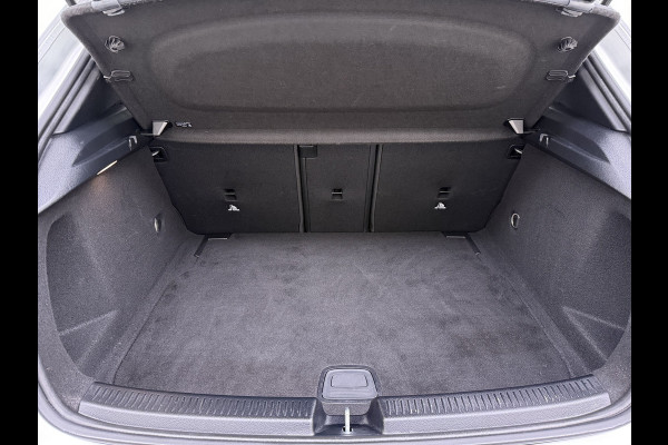 Mercedes-Benz A-Klasse A 180 AMG line | Night Pano Sfeer