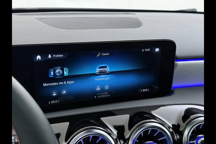 Mercedes-Benz A-Klasse A 180 AMG line | Night Pano Sfeer