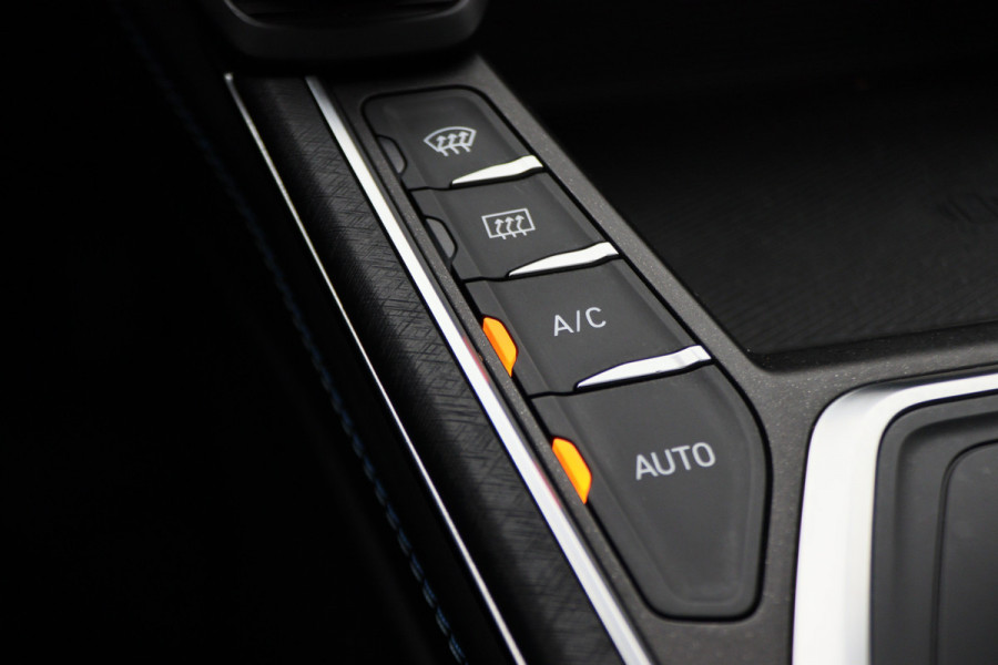 Lynk & Co 01 1.5 Plug-in Hybrid 360° Camera, Panoramadak, ACC, Apple Carplay, DAB, PDC, 20''