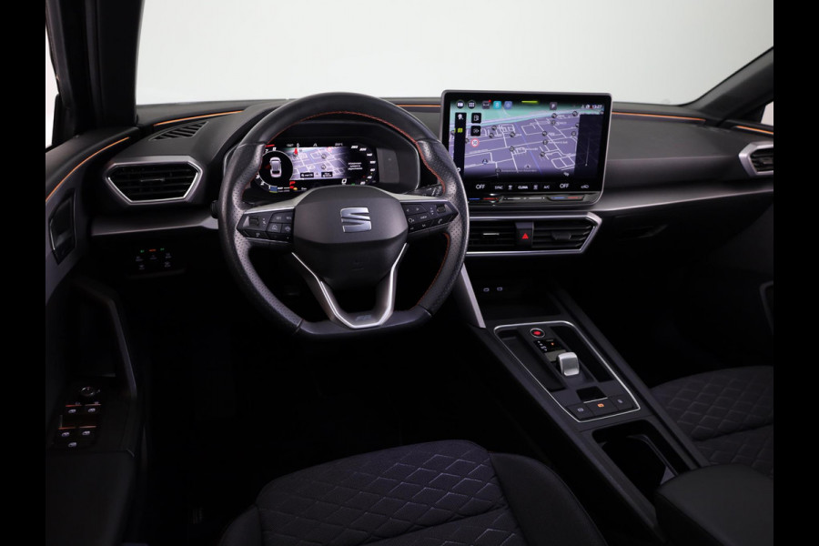 Seat Leon Sportstourer 1.5 TSI e-Hybrid FR PHEV First Edition 204pk | Verlengde garantie | Navigatie | Parkeersensoren | Achteruitrijcamera | Adaptieve cruise control |