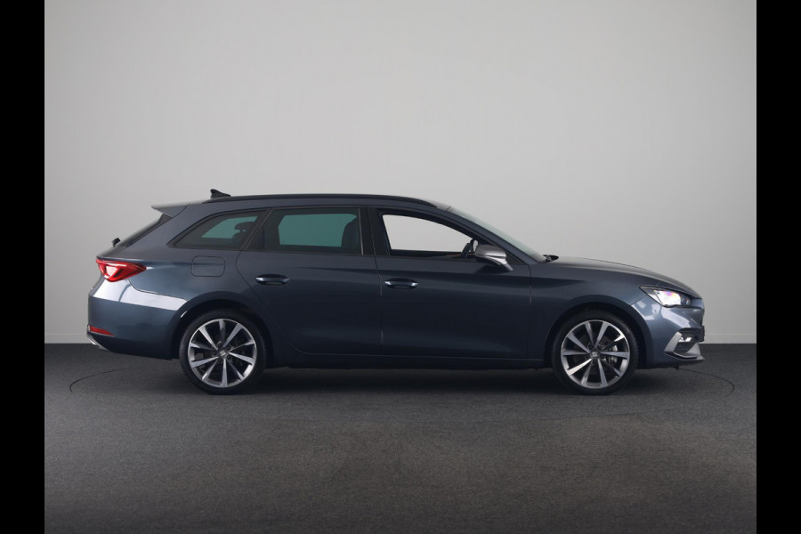 Seat Leon Sportstourer 1.5 TSI e-Hybrid FR PHEV First Edition 204pk | Verlengde garantie | Navigatie | Parkeersensoren | Achteruitrijcamera | Adaptieve cruise control |