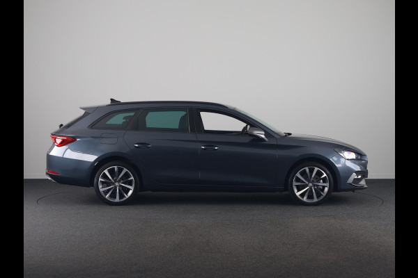 Seat Leon Sportstourer 1.5 TSI e-Hybrid FR PHEV First Edition 204pk | Verlengde garantie | Navigatie | Parkeersensoren | Achteruitrijcamera | Adaptieve cruise control |