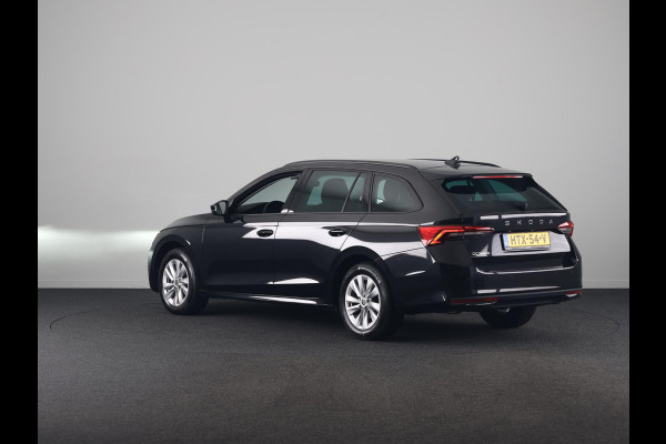 Škoda Octavia Combi Selection 1.5 TSI 115 pk Verlengde garantie | Navigatie via App | Parkeersensoren | Cruise controle