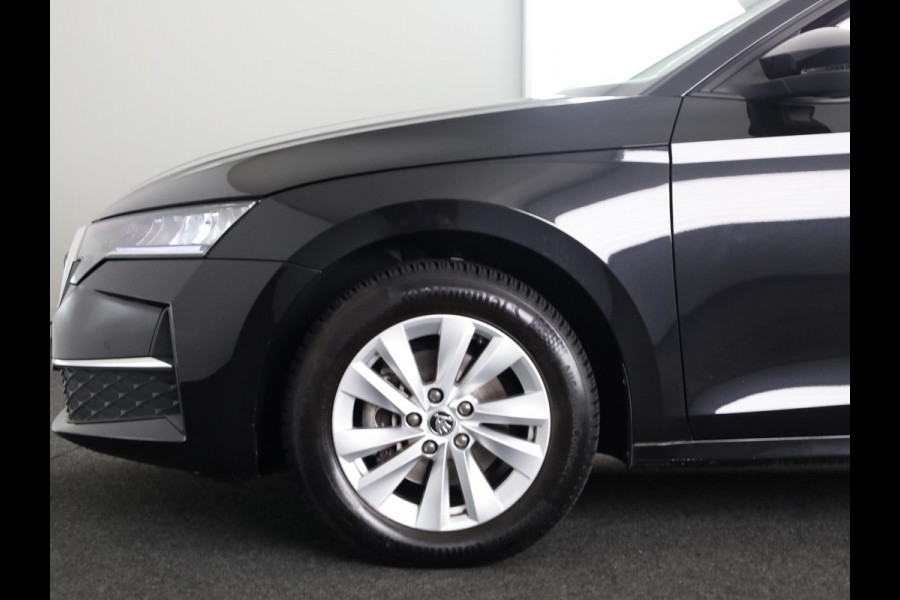 Škoda Octavia Combi Selection 1.5 TSI 115 pk Verlengde garantie | Navigatie via App | Parkeersensoren | Cruise controle