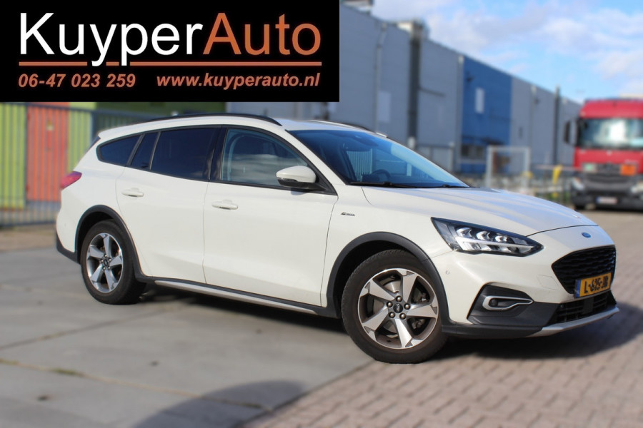 Ford FOCUS Wagon 1.0 EcoBoost Vignale goed onderhouden trekhaak camera parkeerhulp