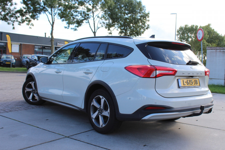 Ford FOCUS Wagon 1.0 EcoBoost Vignale goed onderhouden trekhaak camera parkeerhulp