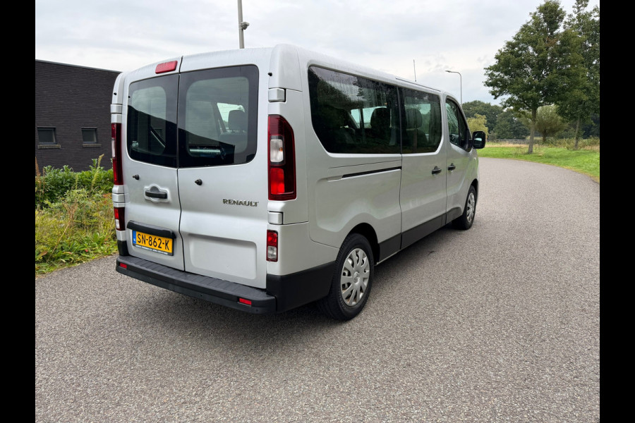 Renault Trafic Passenger 1.6 dCi Grand Authentique Energy