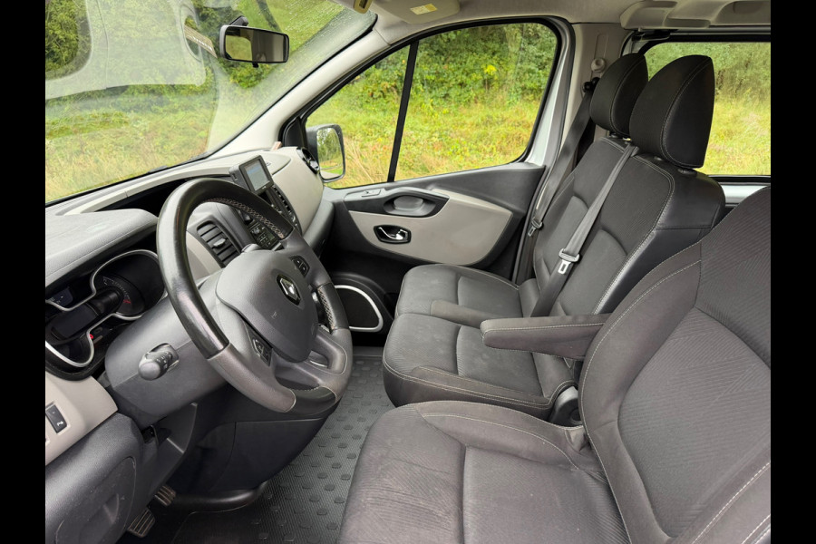 Renault Trafic Passenger 1.6 dCi Grand Authentique Energy