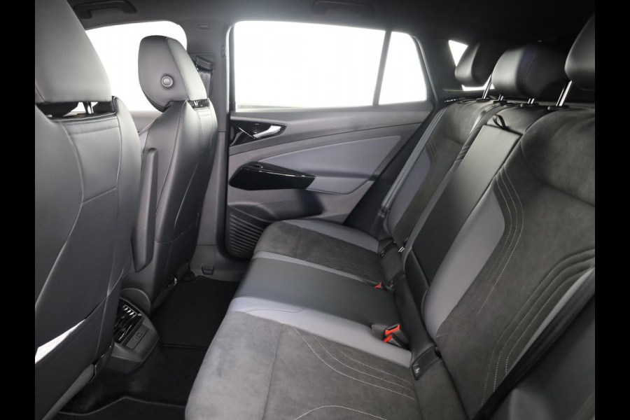 Volkswagen ID.4 Pro Limited Edition 77 kWh accu 210 kW / 286 PK SU Achteruitrijcamera | Stoelverwarming | Carplay